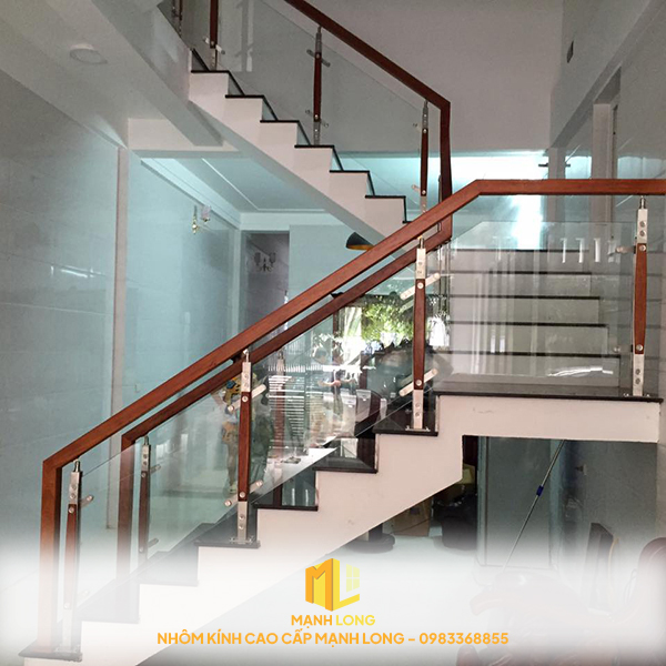 Cầu Thang Kính Cường Lực Tại Hà Nội Cầu Thang Kính Cường Lực Tại Hà Nội
