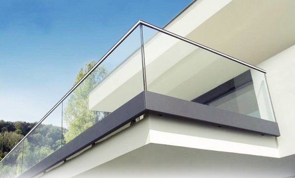 lan-can-kinh-cuong-luc-inox (3)