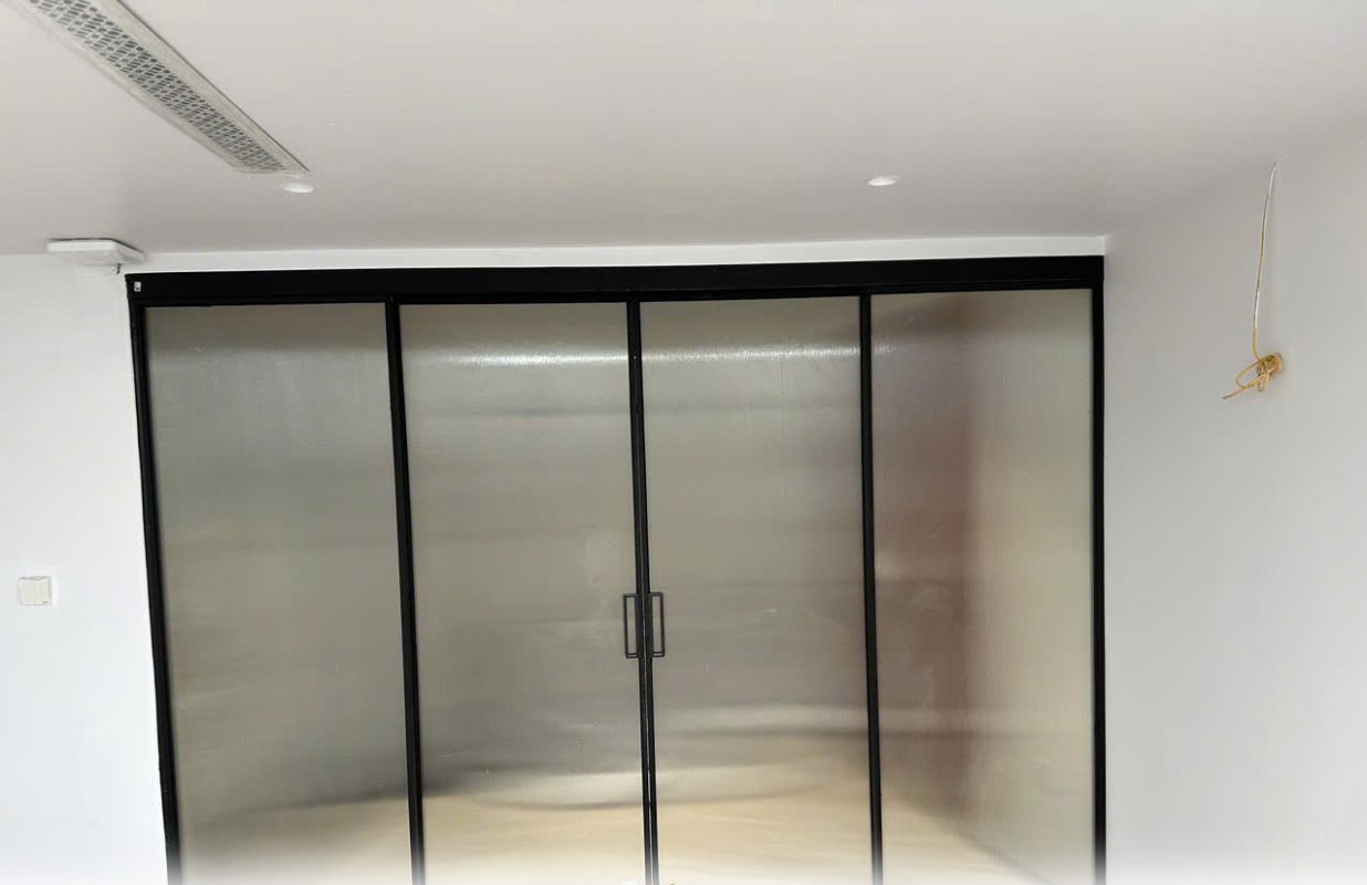 Cửa Lùa Slim Kính Mờ Tại Hà Nội